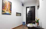 Luar Bangunan 5 OYO Home 90372 Greybirds Hostel