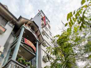 Bên ngoài 4 Max Hotel Hanoi