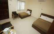 Bedroom 4 OYO Home 90356 Homestay Kampung Paya Guring