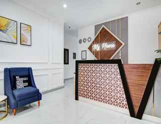 Lobi 2 OYO 90826 My Home Syariah