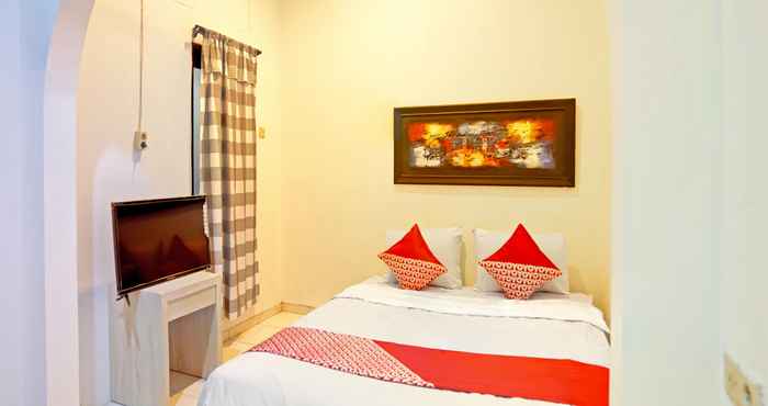 Kamar Tidur OYO 90838 Pojok Lor Homestay