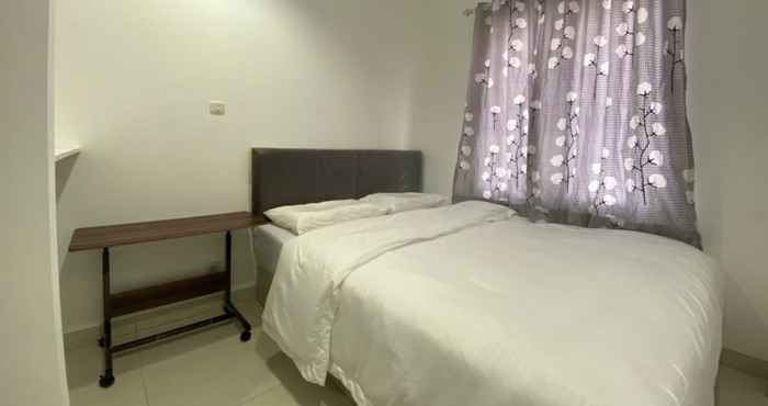 Kamar Tidur OYO 90844 Guesthouse Parung Asri Syariah