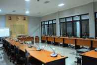 Functional Hall IORooms Smesco Hotel by Opulence		