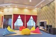 Fasilitas Hiburan IORooms Smesco Hotel by Opulence		