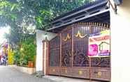 Bangunan 2 OYO 90846 Guesthouse Bintaro Asri Syariah