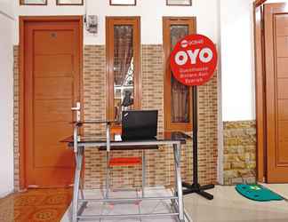 Lobi 2 OYO 90846 Guesthouse Bintaro Asri Syariah