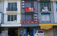 Exterior 4 Super OYO 90848 J&b Rooms Bekasi