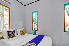 Bedroom OYO Homes 90849 Cibeunying Homestay Cibodas Maribaya