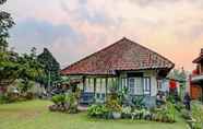 Exterior 5 OYO Homes 90850 Cibeunying Eco Tourism Homestay Cibodas Maribaya 2