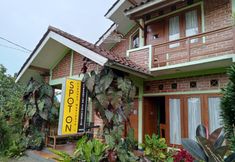 Exterior 6 OYO Homes 90850 Cibeunying Eco Tourism Homestay Cibodas Maribaya 2