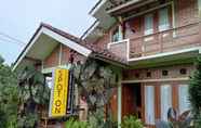 Bên ngoài 6 OYO Homes 90850 Cibeunying Eco Tourism Homestay Cibodas Maribaya 2