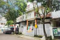 Bangunan SPOT ON 90851 Guesthouse Bsd Asri Syariah