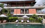 Kolam Renang 5 Langit Teduh Resto and Resort