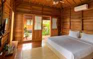 Kamar Tidur 6 Langit Teduh Resto and Resort