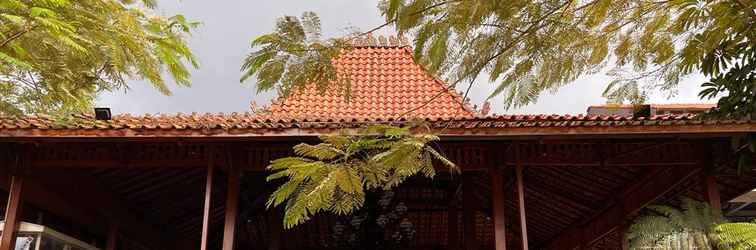 Lobby Langit Teduh Resto and Resort