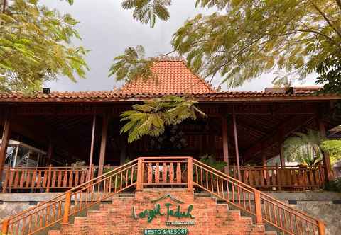 Lobby Langit Teduh Resto and Resort