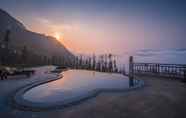 Swimming Pool 6 Ville De Mont Mountain Resort