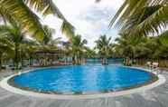 Swimming Pool 5 Hoang Hung Hotel Binh Duong