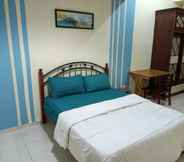 Bedroom 2 OYO Home 90419 Sahar Guesthouse