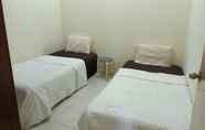 Bilik Tidur 5 OYO Home 90419 Sahar Guesthouse