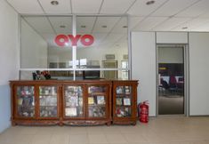 Lobby 4 OYO 90441 Cz Traveler's Hotel