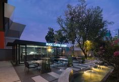 Bar, Cafe and Lounge 2 Nindya Biodistrict Hotel
