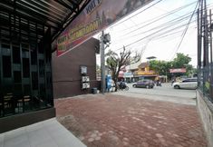Exterior 6 Capital O Millenium Inn 2 Medan