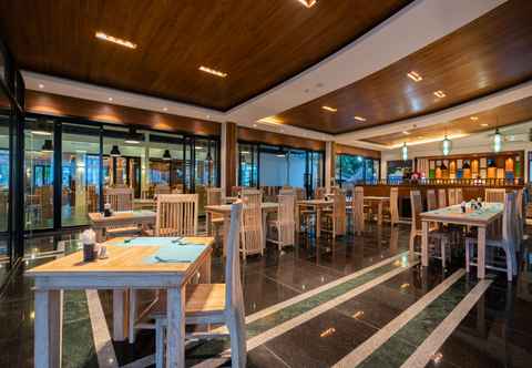 ร้านอาหาร Royal Yao Yai Island Beach Resort