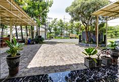 Exterior 6 OYO Flagship 90886 Sunset View Homestay