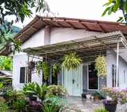 Bên ngoài 5 OYO Homes 90916 Eco Tourism Geopark Rajamandala Homestay Syariah