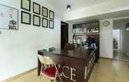 Lobby 5 SPOT ON 90894 Icarus Home Syariah