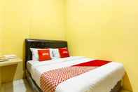 Kamar Tidur OYO 90900 Pagi Sore Residence