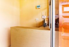 Lobby 6 OYO 90900 Pagi Sore Residence