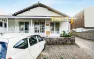 Exterior 4 OYO Life 90896 Griya Atu Syariah