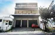 Bangunan 3 SPOT ON 90902 Marhaban Guesthouse Syariah