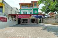 Bangunan SUPER OYO 90905 Dangau Datuk Guesthouse