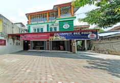 Bên ngoài 3 SUPER OYO 90905 Dangau Datuk Guesthouse