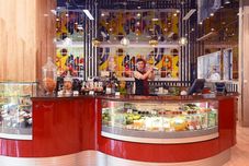 バー、カフェ、およびラウンジ Sherwood Suites