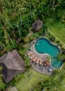 SWIMMING_POOL 