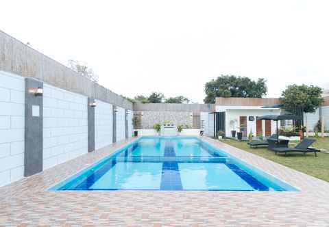 Swimming Pool Juana’s Private Resort Tagaytay