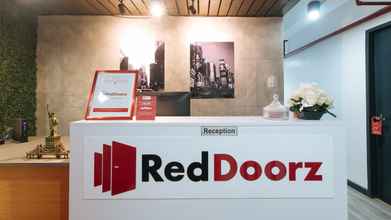 Luar Bangunan 4 RedDoorz near SM Sta. Mesa