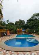 SWIMMING_POOL 