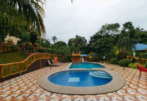 Swimming Pool Rainbow Forest Paradise Resort