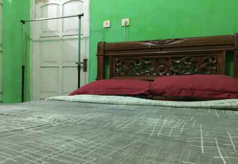 Bedroom EXPRESS O 90932 Maisya Homestay