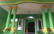 Luar Bangunan 3 EXPRESS O 90932 Maisya Homestay