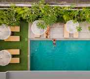 Swimming Pool 6 Monolocale Resort Seminyak by Ini Vie Hospitality