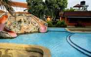 Swimming Pool 5 De Palma Resort Kuala Selangor