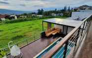 Luar Bangunan 7 The Serenity Hills Villa