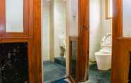 Toilet Kamar 5 Igor Backpacker