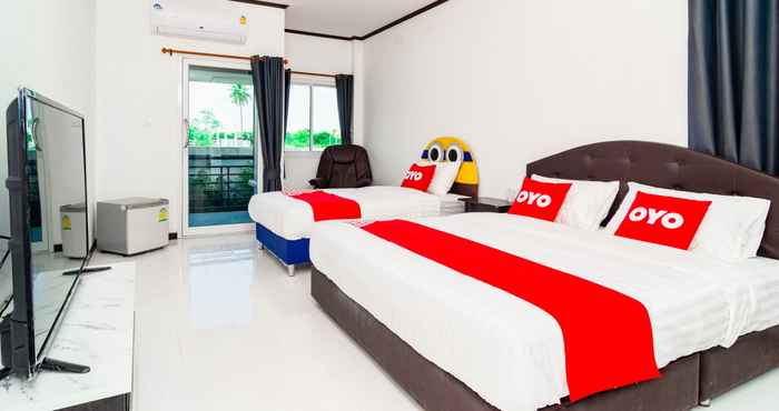 Bedroom OYO 533 Runya Poolvilla